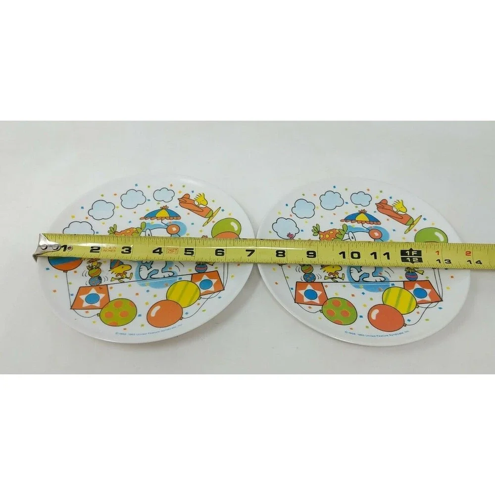 Peanuts plates has